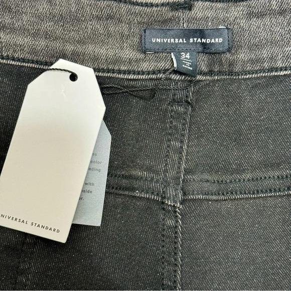 Universal Standard NWT Black High Rise Curve Straight Leg Jeans 34 - Picture 4 of 12